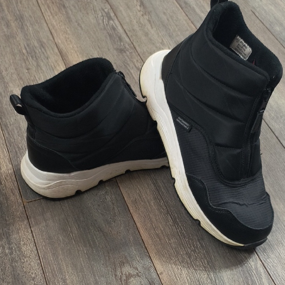 3M Thinsulate Black Winter Boots